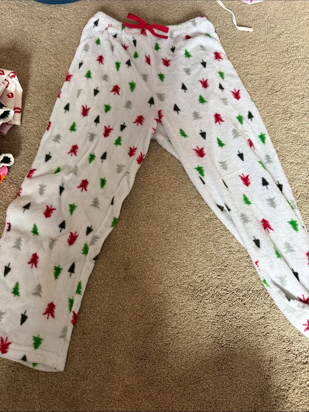Cozy White Kids Holiday Fleece Pajama Pants with Red & Green Tree Print